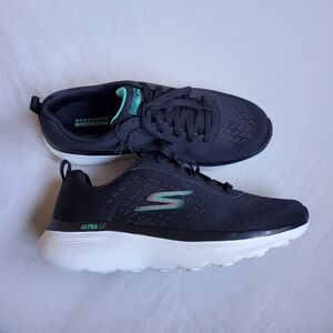 Skechers Goga Mat size 8.5